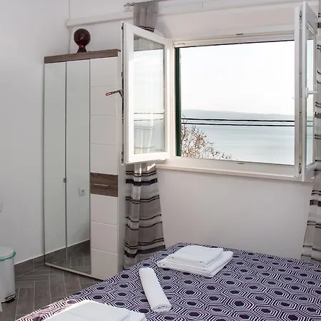 Bava Apartment *