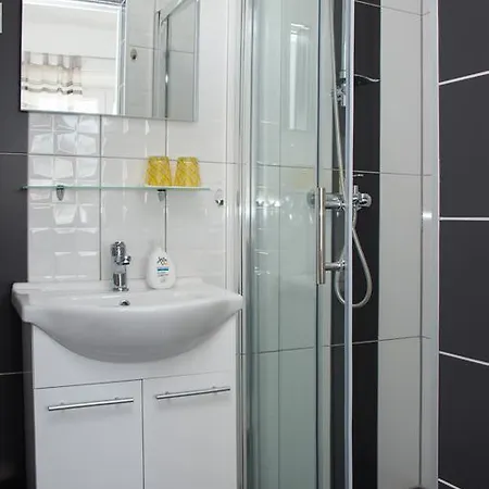 Apartment Bava Jesenice (Split-Dalmatia)