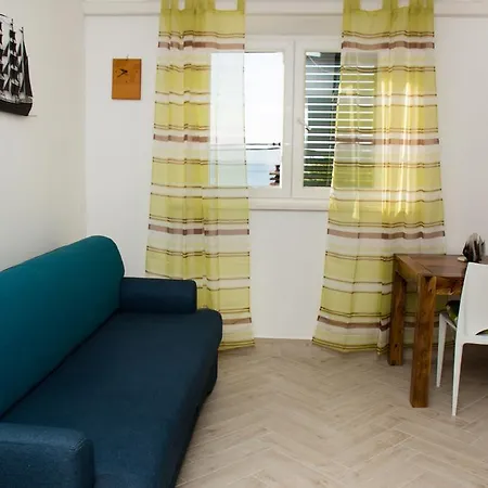 Apartment Bava *